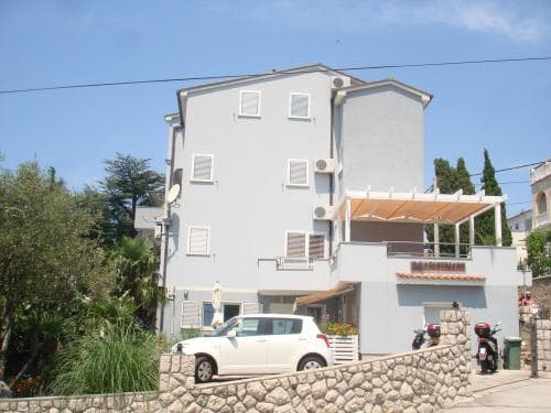Apartments Mureta, the house and garden